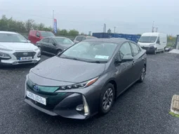 
										2018 PRUIS BUS-ED + HYBRID CVT full									