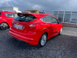 
										Ford Focus 2014 1.0 ECO BOOST full									