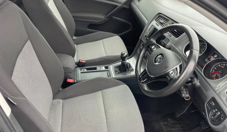
								Volkswagen Golf 2015 1 OWNER 152 REG full									