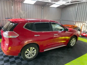 181 Nissan X-Trail 2018 – Premium Commercial