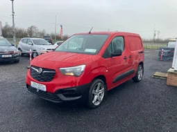 
										2019 Opel Combo L1h1-1.5 100PS Diesel full									