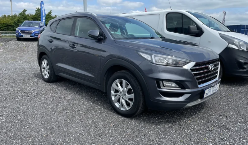 
								Hyundai Tucson 2019 SE-NAV CRDI MODEL full									