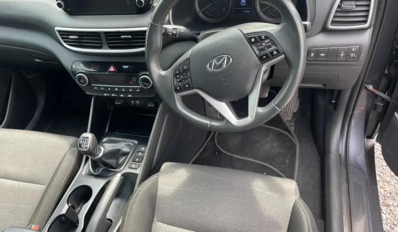 
								Hyundai Tucson 2019 SE-NAV CRDI MODEL full									