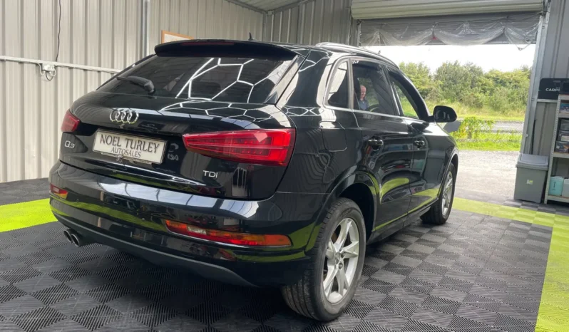 
								Audi Q3 2016 full									